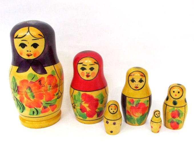 Vintage Wooden Nesting Dolls 6 Piece Etsy