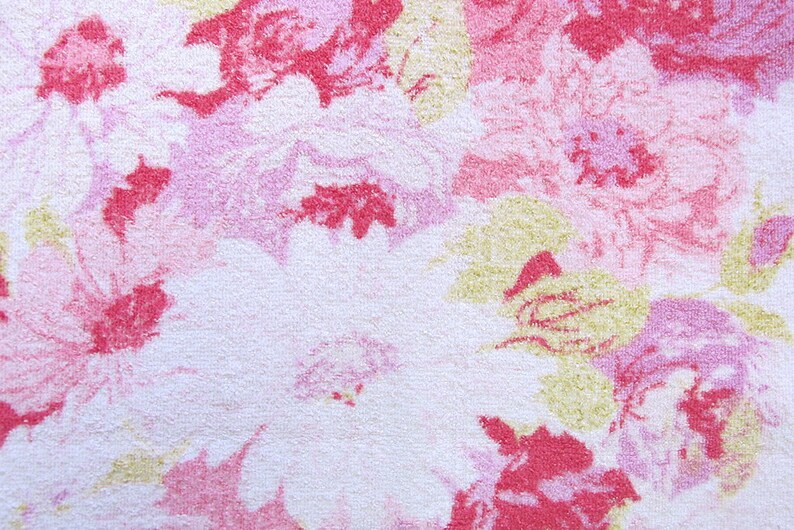 Vintage Pink Floral Bath Towel Vintage Bathroom Decor Etsy