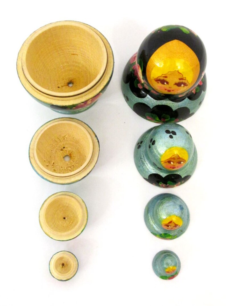 Vintage Wooden Nesting Dolls 4 Piece Etsy