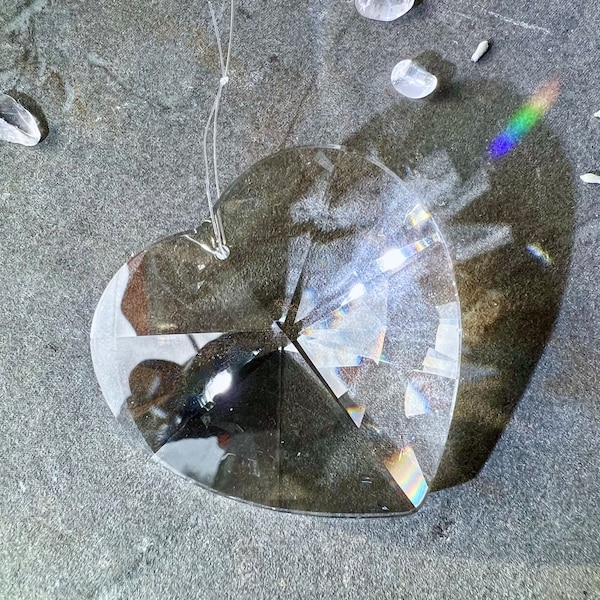 Suncatcher Herz 50mm Regenbogen Fensterkristall Glasherz zum Aufhängen K9 Kristallglas