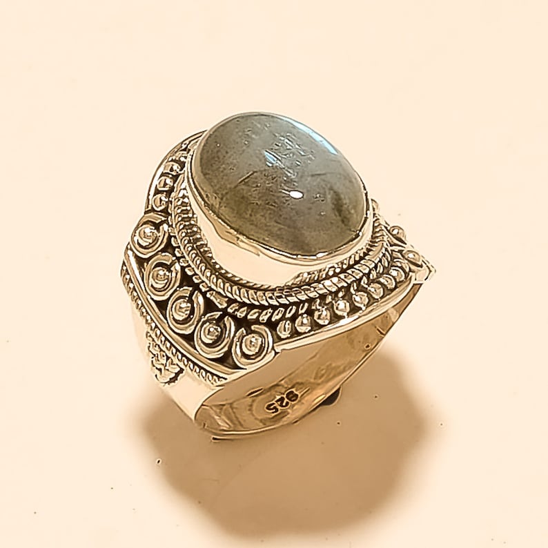 6.9 Gram Top Quality Labradorite Gemstone Ring 925 Solid Sterling Silver Ring Handmade Polish Ring Wholesale Supplies 822