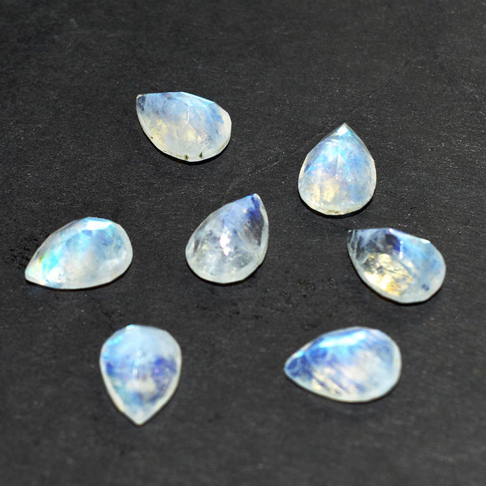 carat=6.75 size=19.50x11.50x5.50 mm Natural Rainbow moonstone feceted pear