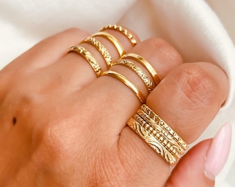 Set of Gold Filled Stack Ring SET, 11 Rings Stackable Rings Set. Handmade 14K Gold Filled Stackable Rings Set
