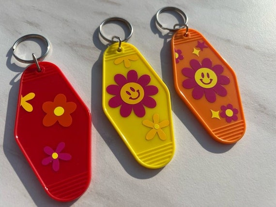 Flower Power Retro Hotel Keychain