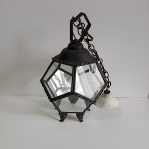 Lanterne en fer forgé, français vintage, luminaires maison de campagne, suspension rétro, éclairage cottage, déco entrée