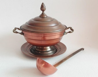Copper tureen with ladle, belgian vintage, centerpiece table decor, copper ladle, copper decor, vintage table, soup bowl, copper utensils