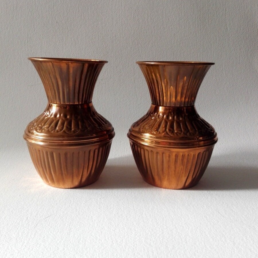 Grand vase ancien en cuivre martelé – 32 cm – Villedieu-les-Poêles – Made in France - Antiquités