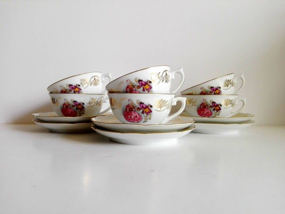 Service à Thé ou Café, Porcelaine de Chauvigny, Liseré Doré, Motif Fragonard, Lot 6 Tasses, Scène Ro