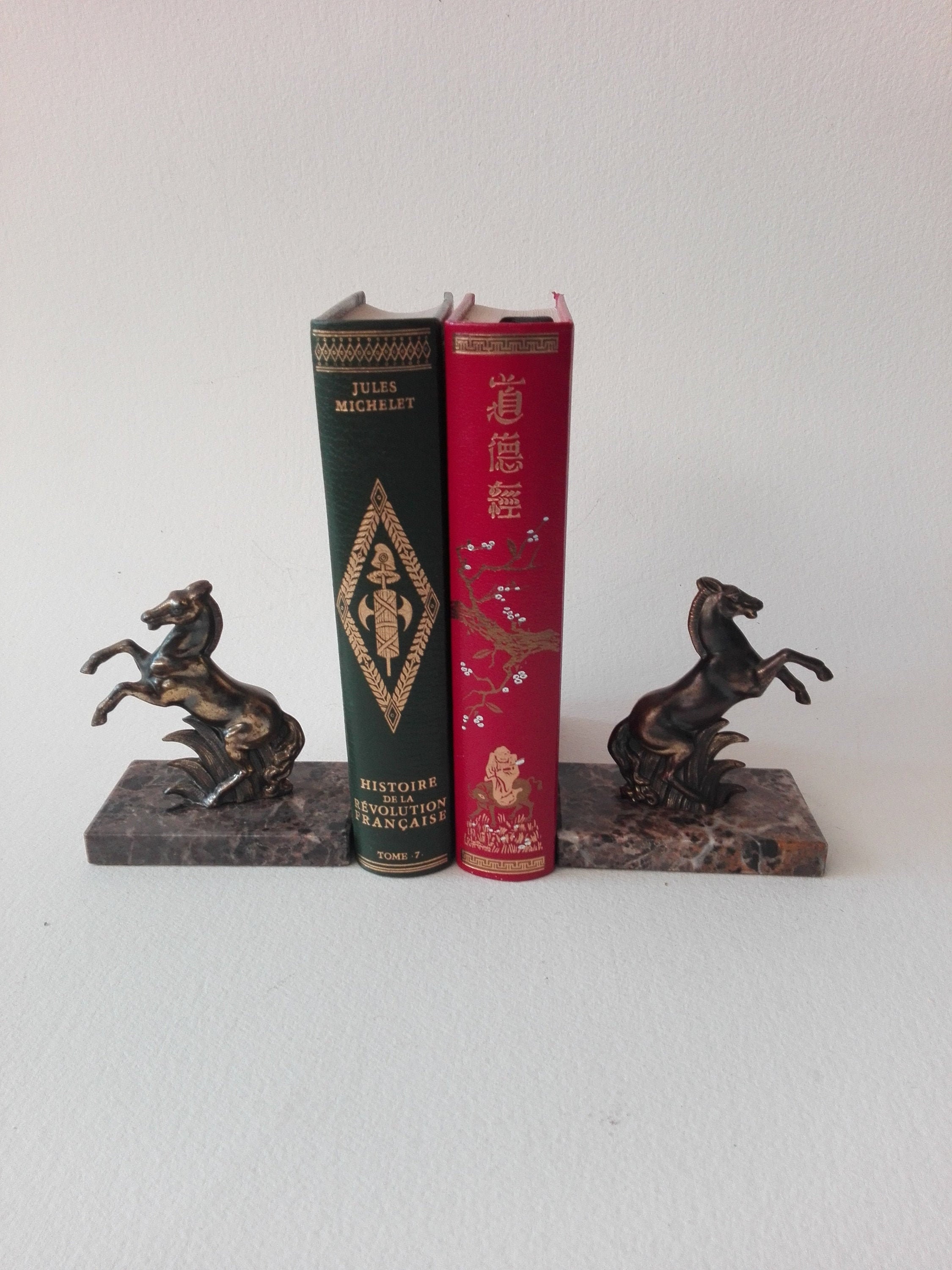 Serre Livres Chevaux Sauvages, Style Art Déco, Décor Bureau, Bibliothèque, Amateurs de Chevaux, Déco