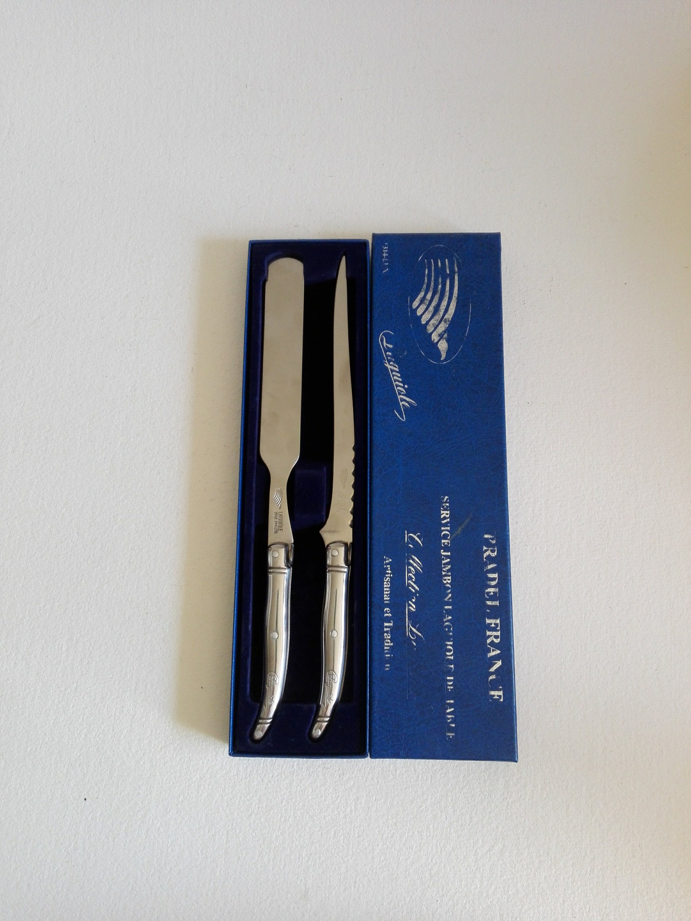 Pradel Excellence 7214noir Ménagere Laguiole 24 Pieces - Noir à Prix