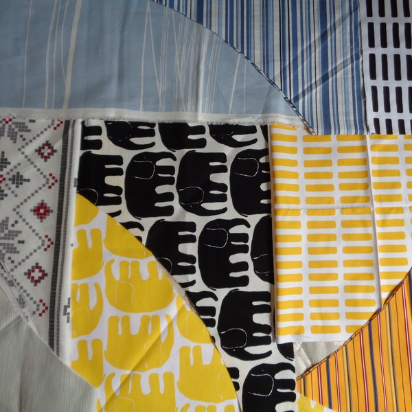 Scandinavian fabric remnants. Cotton fabrics with graphic prints 1 kg Lot of scraps for DIY projects, sewing, quilting