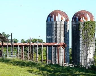 Arte impresión o lienzo foto rural, viejo, granero, país de la granja, tren, tractor, camión, gas, caballo, vaca, flor, decoración de la casa de campo, rústico,