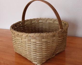Williamsburg Basket, Colonial Basket, Rustic Market Basket, Storage Basket, Market Basket, Gathering Basket, Round Basket,Large Basket