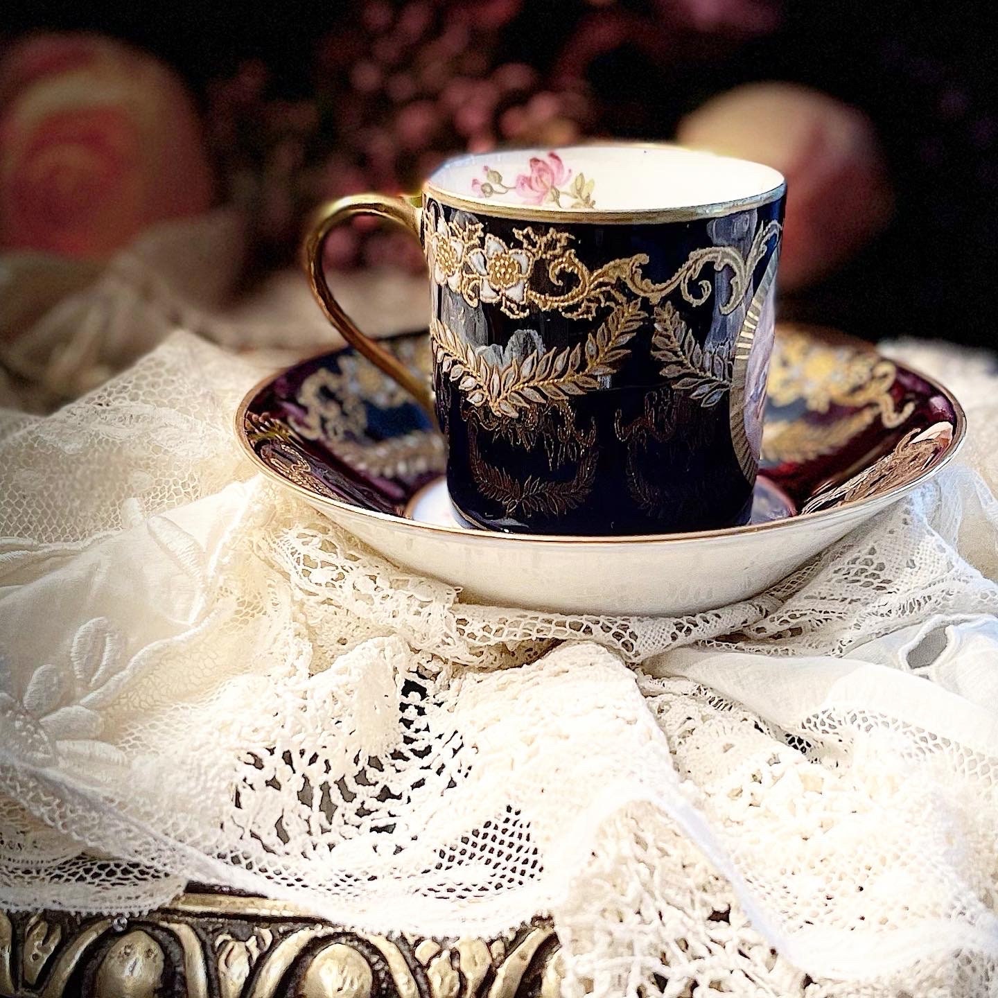 希少なアンティーク セーブル磁器 アンドレ・ゴルス 1880-1900 年代