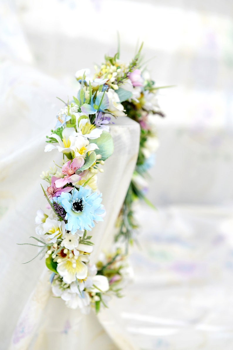 Sweet Headpiece Bridal Crown Pastel Floral Crown Romantic Headband Pastel Wedding Romantic Wreath Light Colors Spring Flower Crown