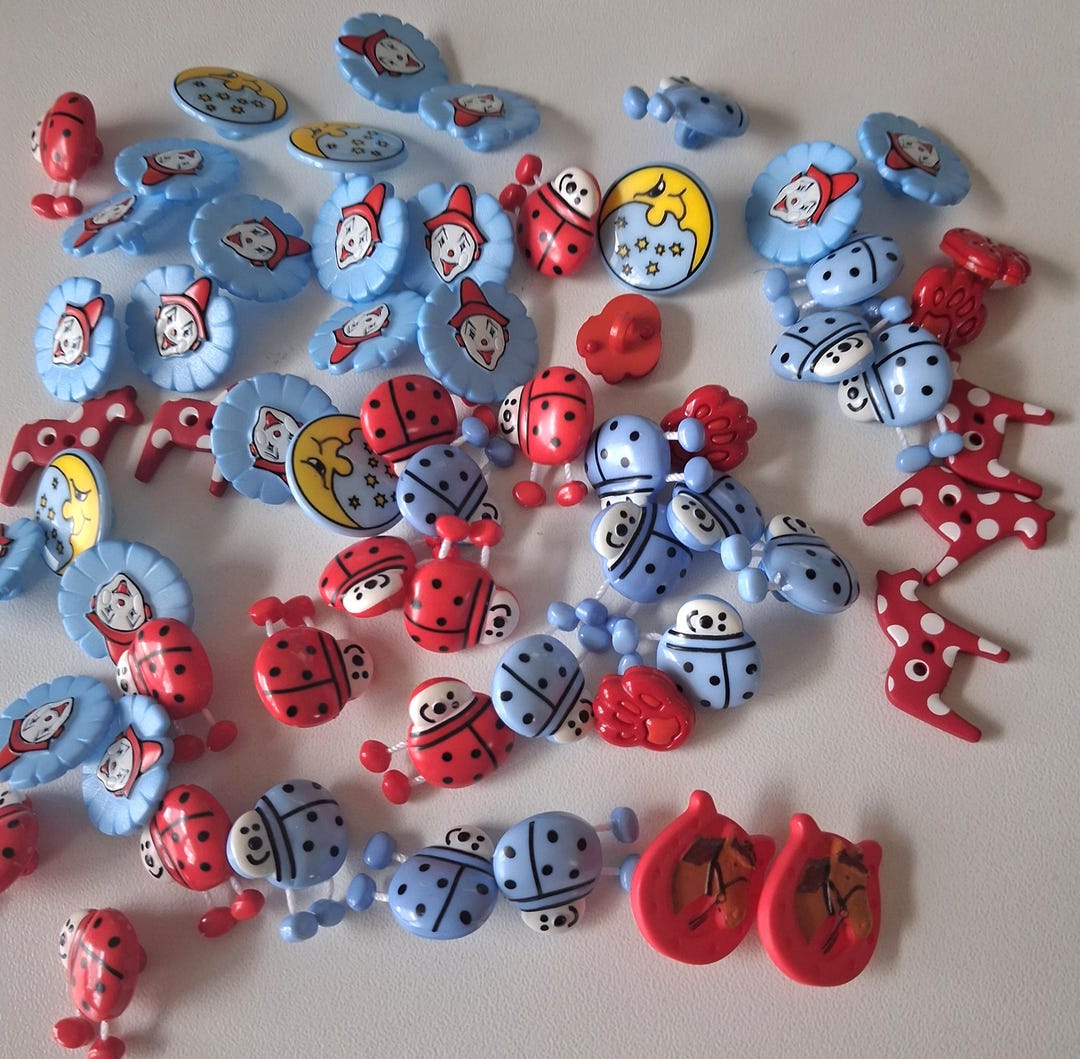 60 Buttons, Children's Buttons, in Red/light Blue, No. A - Etsy