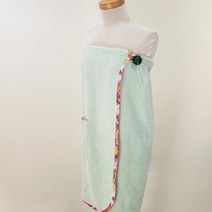 Shower Wrap, bath towel, no velcro Green