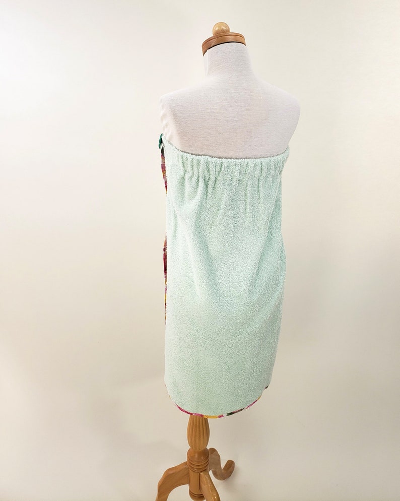 Shower Wrap, bath towel, no velcro image 4