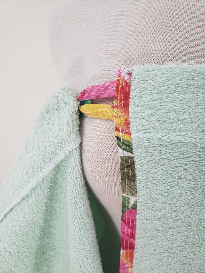 Shower Wrap, bath towel, no velcro image 6