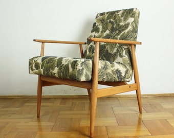Vintage armchair Lisek, type 300-190, 1970s, renovation Vintage, leaves textil