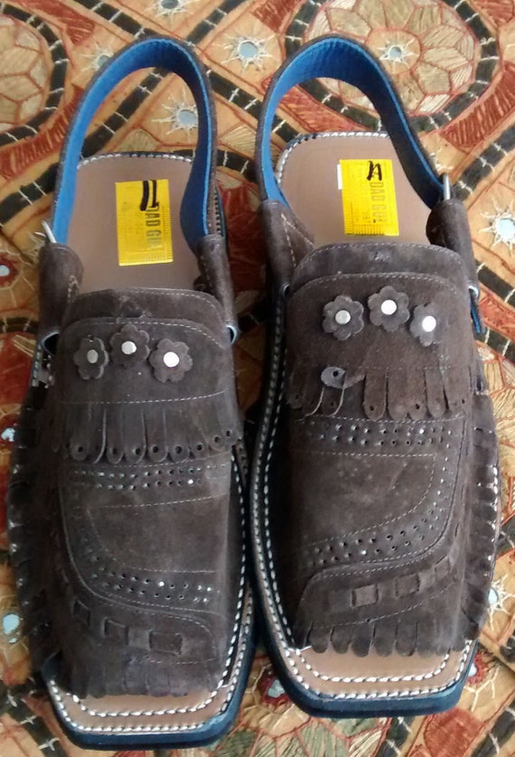 Balochi champal | Slip on sandal, Slip on, Shoes