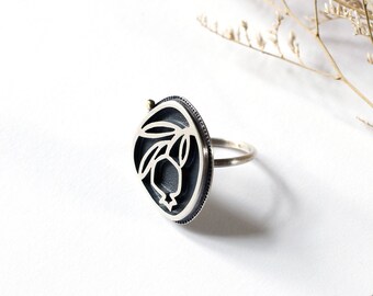 Oxidized silver & brass grain pomegranate ring • Chunky cool ring • Heavy silver ring • Aesthetic ring