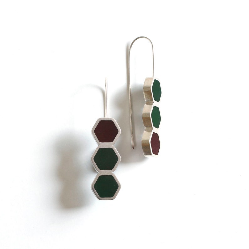Silver & resin hexagon earrings Statement mismatched color earrings Minimal burgundy and dark green long earrings image 1