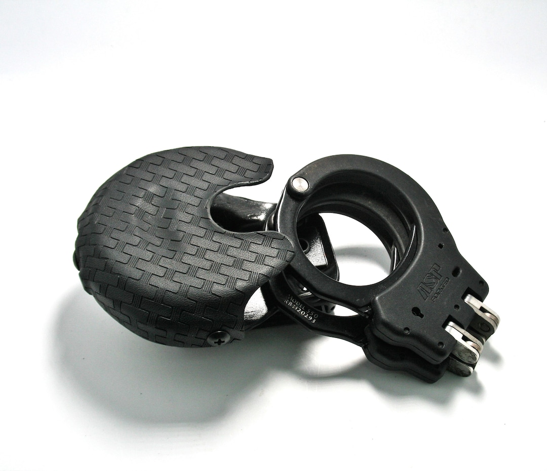 Fobus Open Top Cuff Case-Belt
