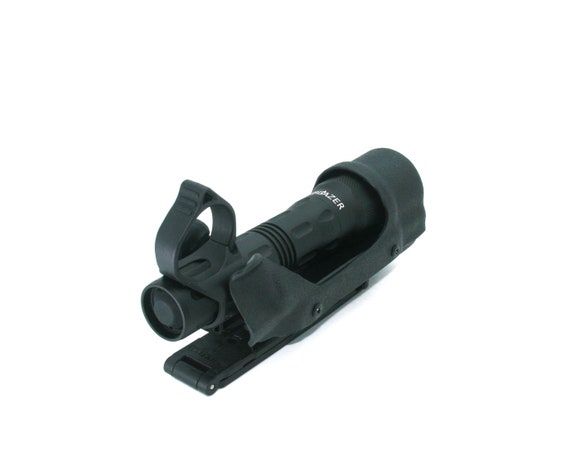 Z-Bolt Blazer LED hand held with Thrym Clip-ES System Bezel Down Flashlight Holster   (FLASHLIGHT and thrym clip not included)