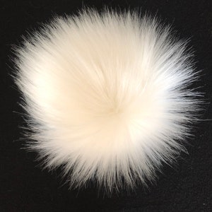 Off White Faux Fur Pompom / White Fur Pom Pom / Fur Hat Topper