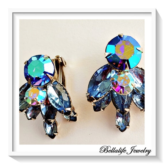 Boucles D'oreilles Clips Vintage Argentées Avec Strass Irisés - Occasion Bon état