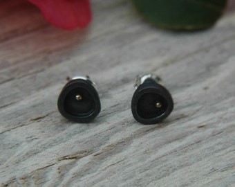 Oxidized silver 925 earrings with dot of gold. Everyday earrings. Gift earrings. Simple earrings. Black earrings.