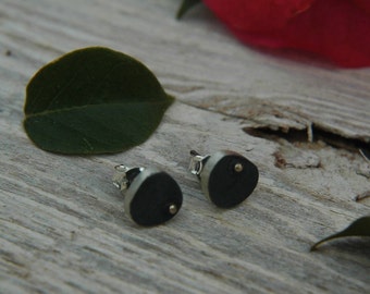 Oxidized silver 925 earrings with dot of gold. Everyday earrings. Gift earrings. Simple earrings. Black earrings.