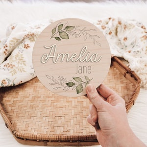 Baby Announcement Sign With 3D Name, Wood Sign Name Reveal, Wooden Round, Baby Name Reveal, Personalized Baby Name Sign, Sign For Hospital