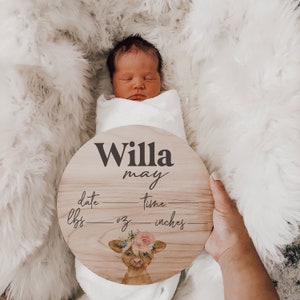 Highland Cow Birth Stat Sign for Girl, Pink Blush Rose Floral Birth Stat Sign, Round Wood Birth Stat Sign, Personalized Birth Stat Sign