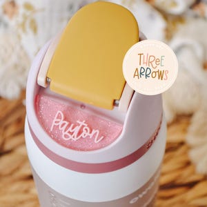 Owala Accessories Freesip Name Plate, Adhesive Custom Water Bottle Topper Tag Personalized, 16/24/32/40oz Water Bottle Tags for Kids Lid