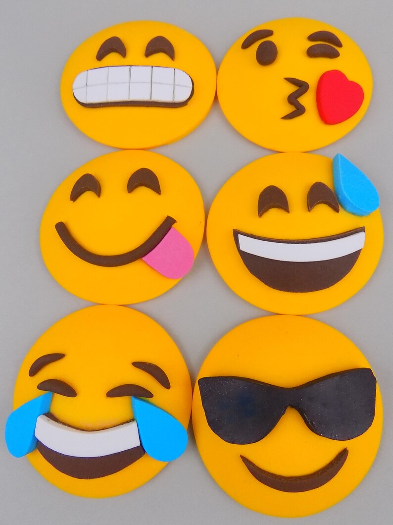 Cake Design Patisserie 24 Glacage Gateau Decorations Toppers Personnalise Emoji Lunettes De Soleil Cuisine Arts De La Table
