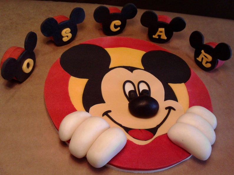 Handgemachte Mickey Mouse essbare Buchstaben Kuchen Topper ...
