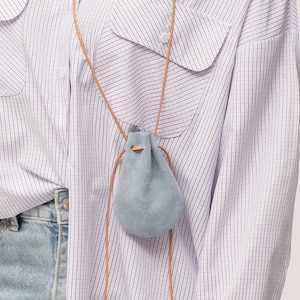 Borsa con coulisse in pelle scamosciata blu cielo - Borsa in pelle - Portamonete in pelle scamosciata - Borsa con coulisse - Borsa portagioie in pelle scamosciata - Piccola custodia portaoggetti - Regalo per lei
