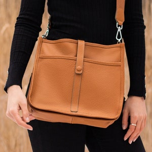 Leather crossbody bag, Leather Shoulder Bag, Satchel Bag , Caramel Leather Messenger Bag with Adjustable Strap, Leather Purse image 4