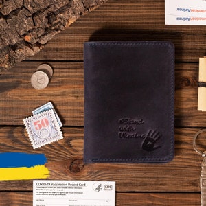 Apoie a Ucrânia | Navio de guerra russo, vá se foder Capa de passaporte de couro personalizada para mulheres, porta-cartões personalizado de viagem