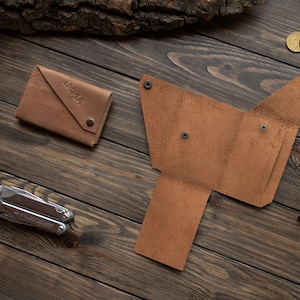 Personalisierte Brieftasche mit Monogramm, Braune Mini Brieftasche aus Leder, Kreditkartenhalter, Brieftasche mit einzigartigem Design