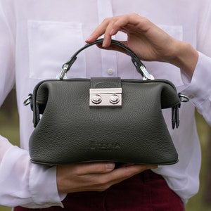 LEATHER SATCHEL BAG doctor Bag Crafted Leather Dark Green Vintage