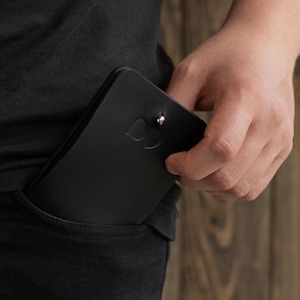 Cartera de cuero negro personalizada, titular de tarjeta de crédito para hombres, billetera minimalista, billetera de soporte de identificación para hombres, regalo para él o ella imagen 5