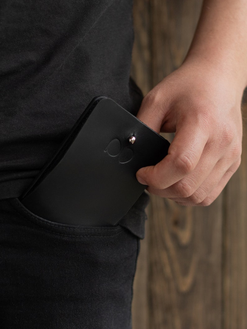 Cartera de cuero negro personalizada, titular de tarjeta de crédito para hombres, billetera minimalista, billetera de soporte de identificación para hombres, regalo para él o ella imagen 5