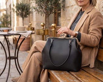 Leather Kisslock Bag, Large Leather Frame Bag, Black Kiss Lock Handbag, Structured Shoulder Bag, Gift for Her