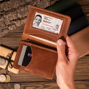 Cartera de cuero personalizada para hombre, billetera delgada con bolsillo frontal, tarjetero de cuero, billetera de cuero personalizada para hombre, regalo para hombre imagen 4