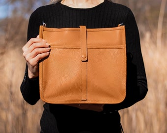 Leather crossbody bag, Leather Shoulder Bag, Satchel Bag , Caramel Leather Messenger Bag with Adjustable Strap, Leather Purse