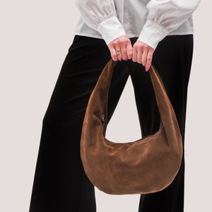 Sac hobo en daim marron - sac hobo en cuir - sac à main en daim - sac à bandoulière moyen en daim tanné - sac souple en daim - sac broussailleux - cadeau pour elle