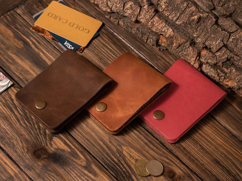 Cartera de cuero negro personalizada, titular de tarjeta de crédito para hombres, billetera minimalista, billetera de soporte de identificación para hombres, regalo para él o ella imagen 8